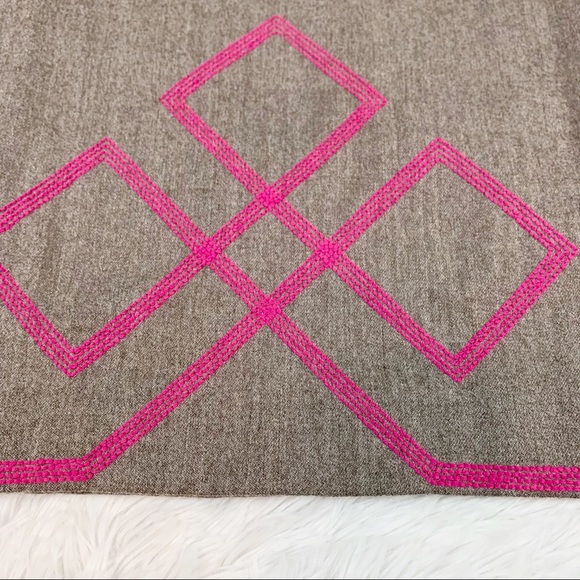 Moschino Cheap and Chic Wool knee length straight skirt with embroidered pattern - Picture 7 of 13